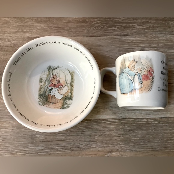 Vintage Wedgwood Beatrix Potter Designs Peter Rabbit Teacup and Bowl Child Set - Picture 4 of 15